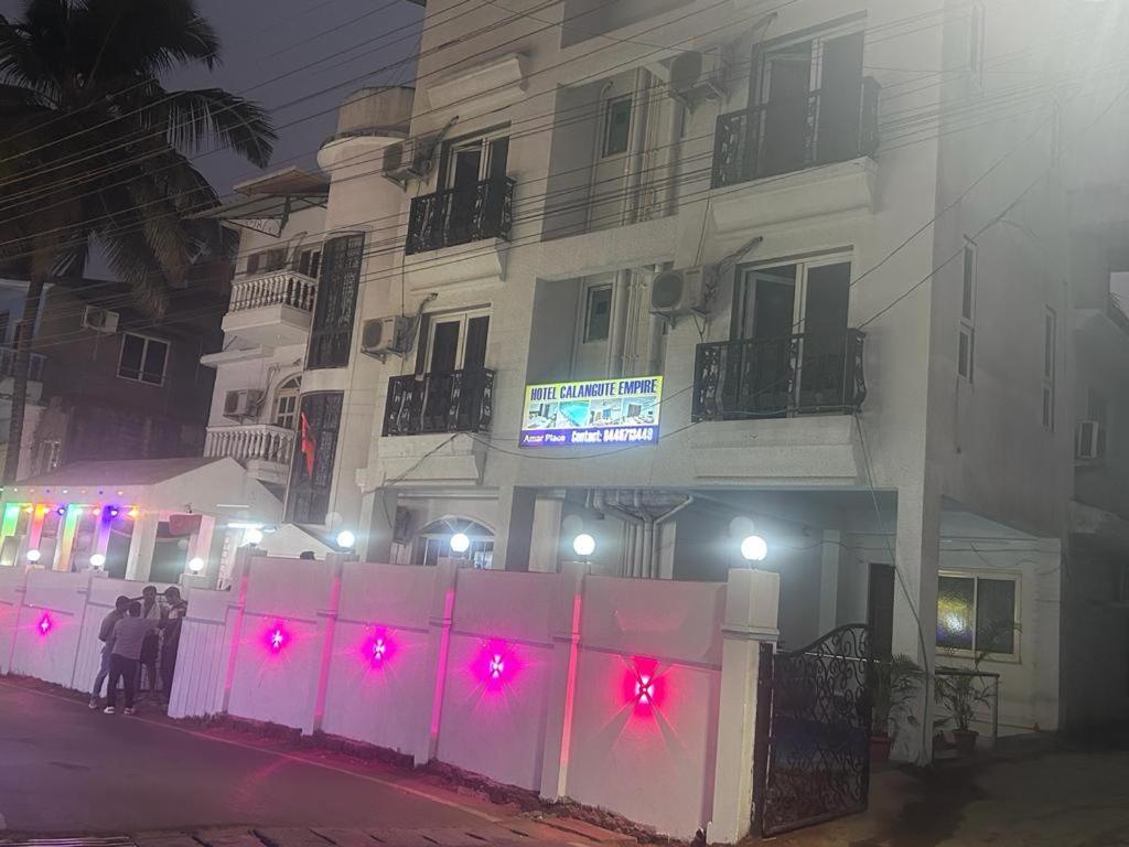 Empire Hotel